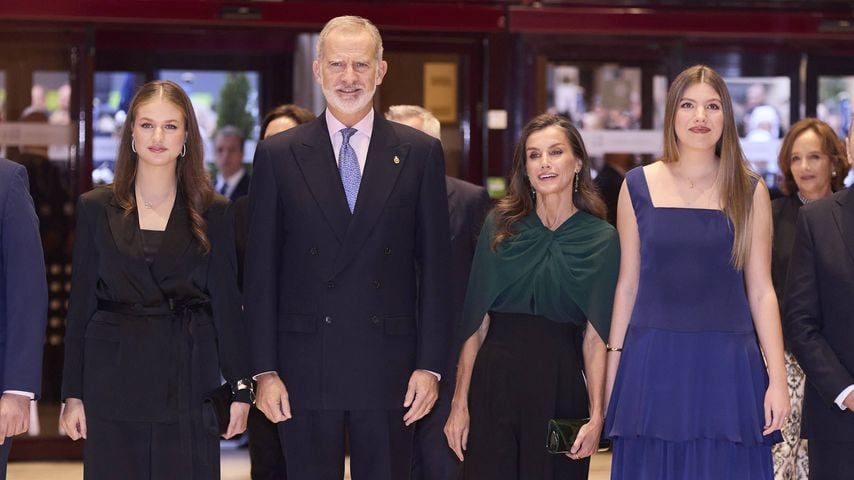 König Felipe VI., Königin Letizia, Kronprinzessin Leonor und Prinzessin Sofía beim Konzert der Prinzessin-von-Asturien-Preise