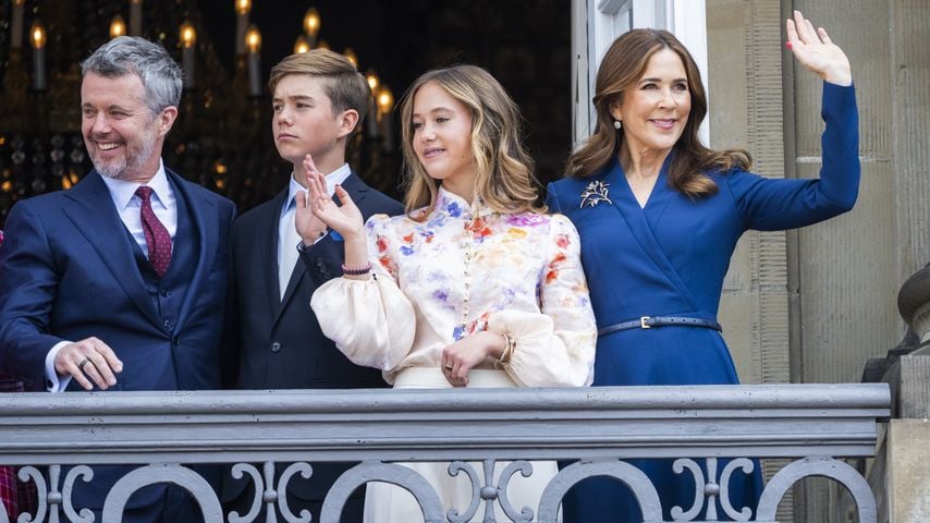 König Frederik X, Prinz Vincent, Prinzessin Josephine und Königin Mary feiern den 57. Geburtstag des Königs am Amalienborg-Palast