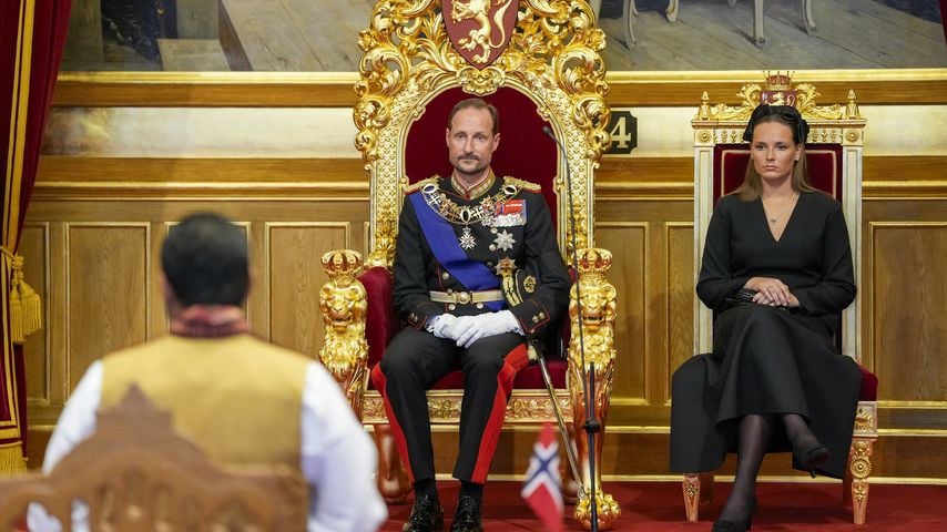König Haakon und Kronprinzessin Ingrid Alexandra bei der feierlichen Eröffnung des 171. Storting in Oslo