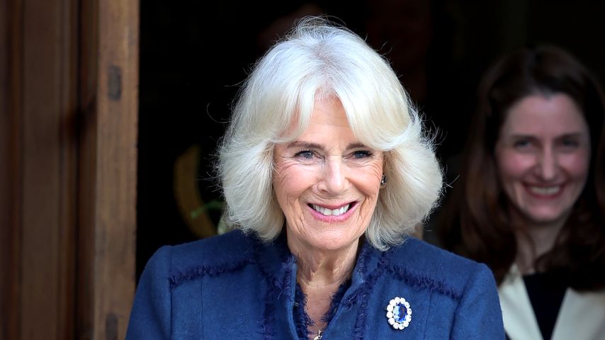 Königin Camilla unterbricht Sommerpause für ein Pferderennen