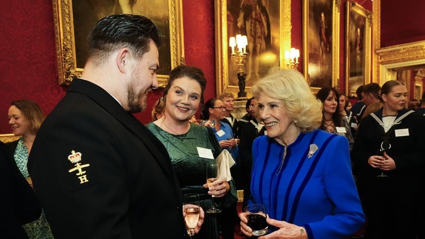 Königin Camilla im St James’s Palace zur Rückkehr der HMS Prince of Wales von Operation Highmast, Dezember 2025