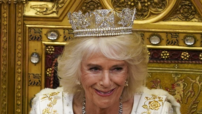 Darf Königin Camilla zum 77. Geburtstag eine Krone tragen?