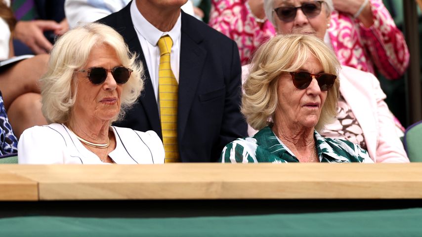 Königin Camilla und ihre Schwester Annabel Elliot bei Wimbledon 2023