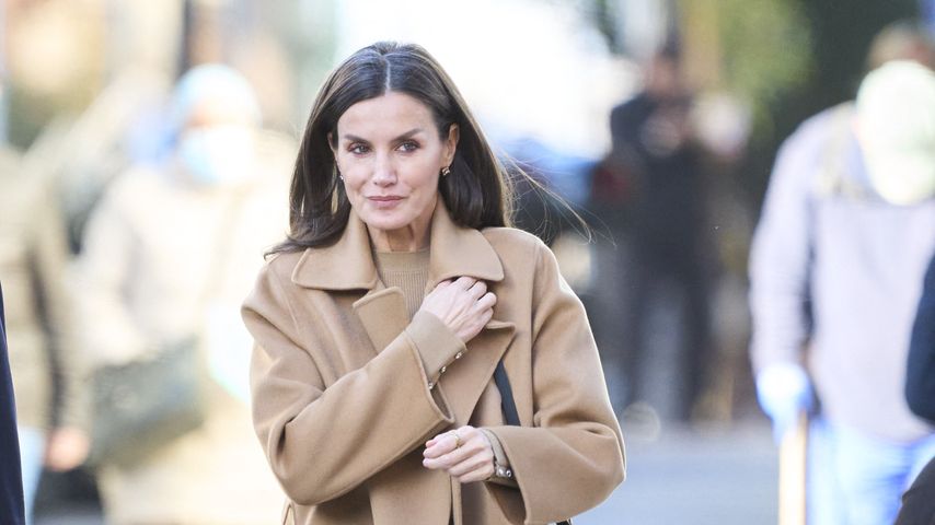 Königin Letizia von Spanien total stylish unterwegs