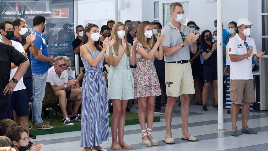 Königin Letizia, Prinzessin Sofía, Prinzessin Leonore und König Felipe von Spanien, August 2021