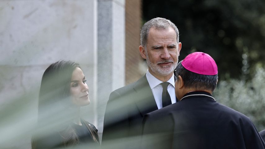 Königin Letizia und König Felipe bei der Apostolischen Nuntiatur, April 2025