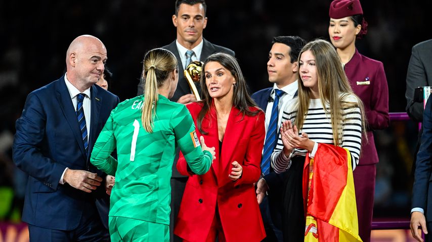 Königin Letizia und Prinzessin Sofía bei dem Finale der Frauen-WM 2023