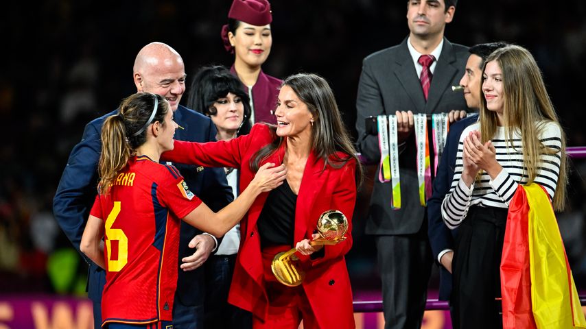 Königin Letizia und Prinzessin Sofía bei dem Finale der Frauen-WM 2023