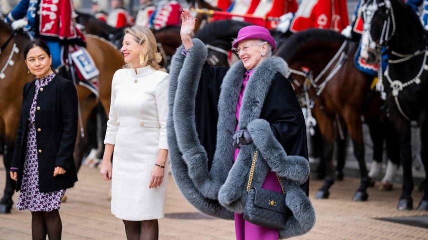 Königin Margrethe von Dänemark mit der Bürgermeisterin von Kopenhagen Sophie Haestorp Andersen (l.)