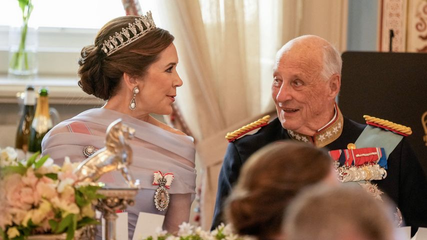 Königin Mary und König Harald bei einem Staatsbankett in Oslo, Mai 2024