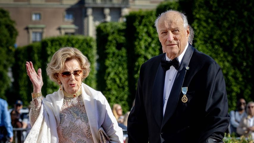 Königin Sonja und König Harald von Norwegen, Juni 2026