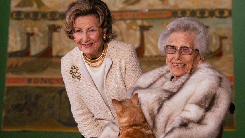 Königin Sonja und Prinzessin Astrid von Norwegen
