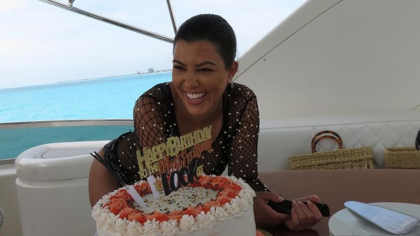 Fans verwirrt: Trägt Kourtney Kardashian einen Buzz-Cut?