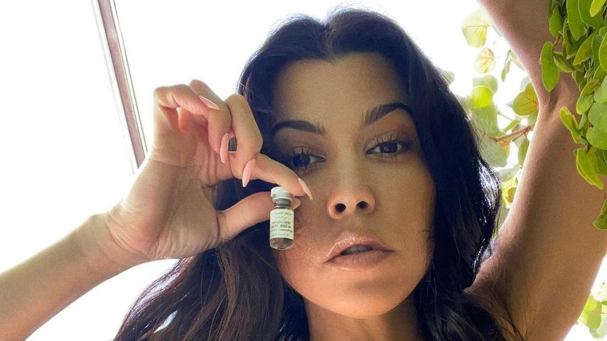 Winzige Nadeln: Kourtney Kardashians Hautpflege-Geheimnis