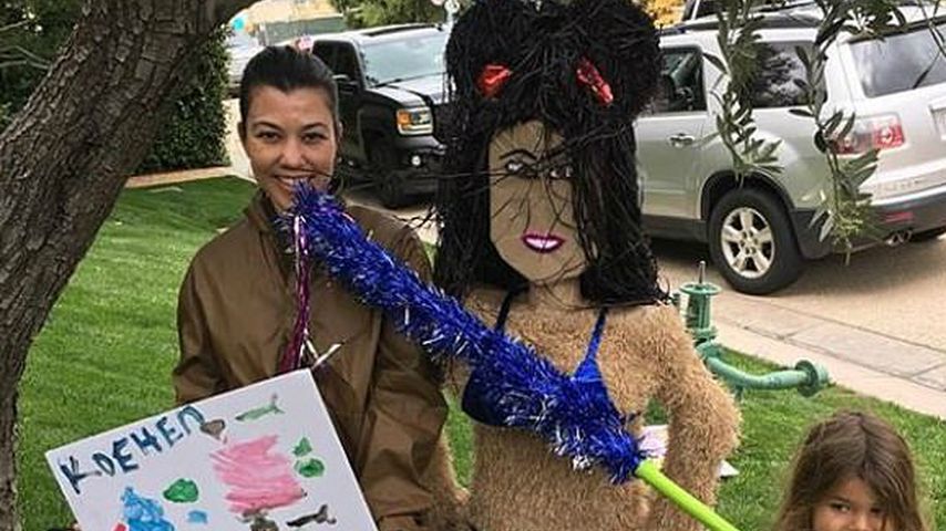 Wie bitte? Kourtney K. feierte Geburtstag mit Piñata-Double!