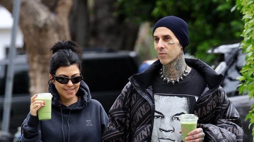 Entspannt: Kourtney Kardashian und Travis genießen Bummel