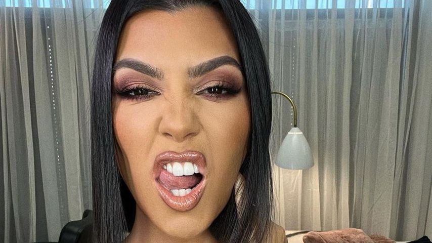 Paar Pfunde mehr: Kourtney Kardashian liebt die neuen Kurven