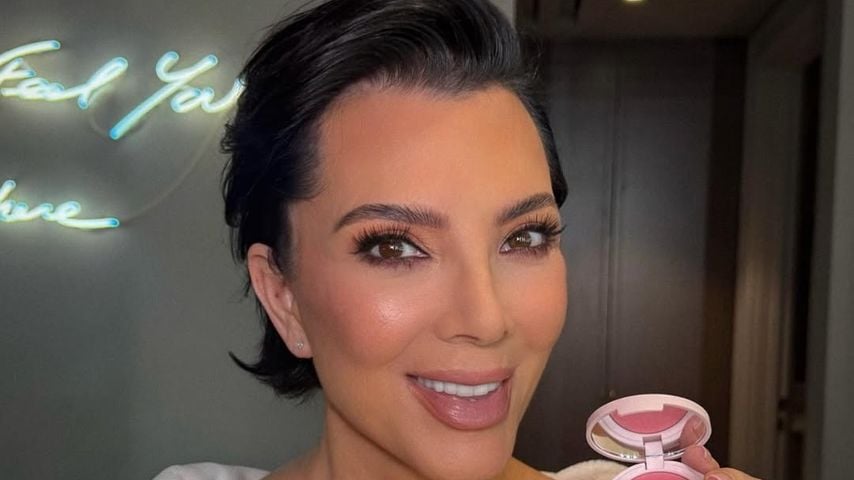 Kris Jenner nennt Schönheitschirurgen "wahren Zauberer"