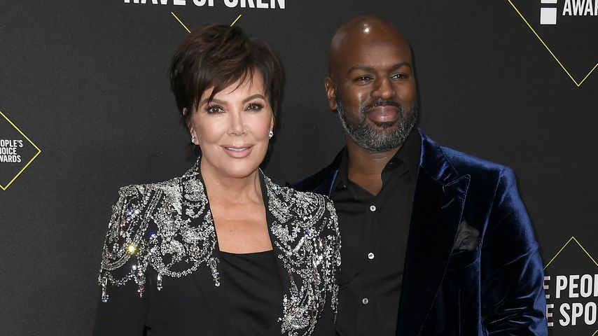 Kris Jenner und Corey Gamble bei den People's Choice Awards 2019