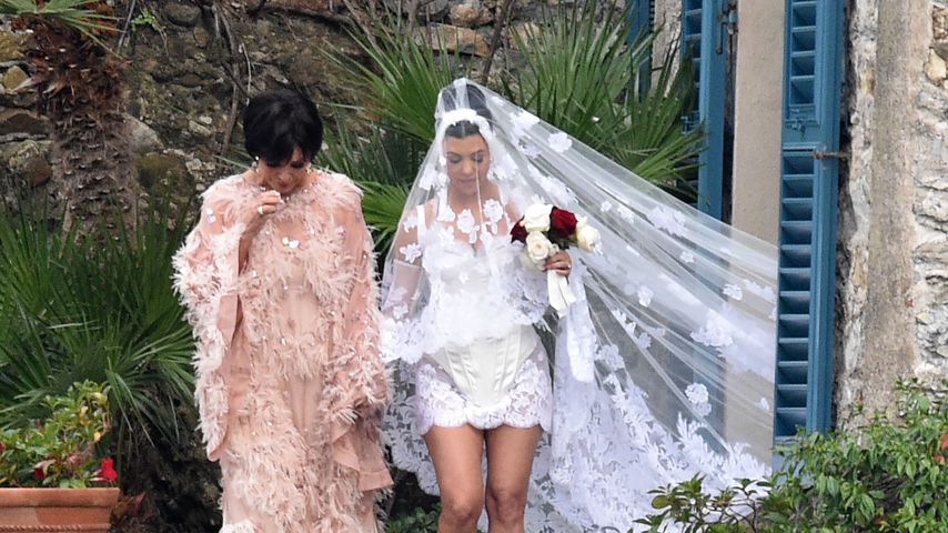 Kris Jenner und Kourtney Kardashian bei Kourtneys Hochzeit