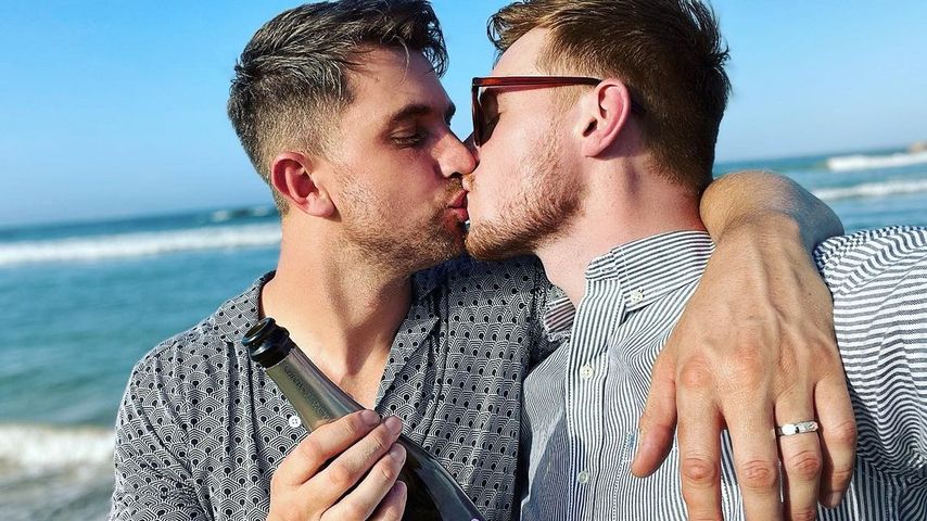 Max Parker hat sich mit seinem "Emmerdale"-Bruder verlobt!