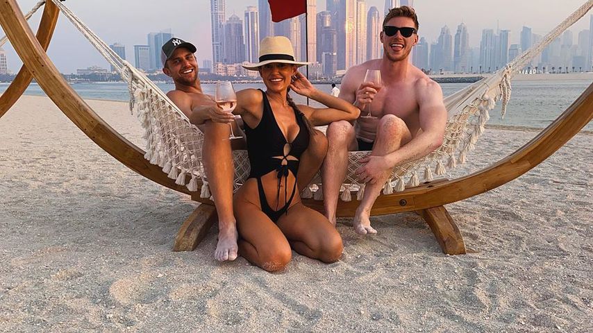 Kris Mochrie und Max Parker mit einer Freundin