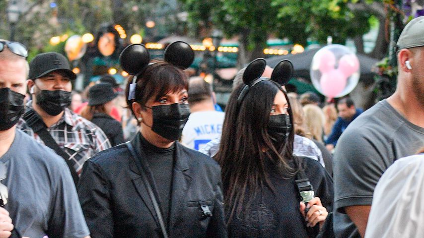 Schwangere Kylie ging mit Mama Kris Jenner ins Disneyland