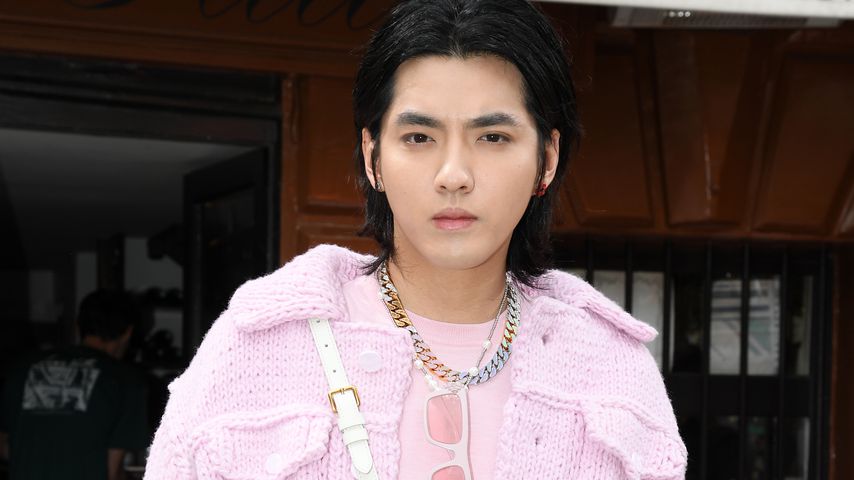 Kris Wu bei einer Show von Louis Vuitton in Paris im Juni 2019