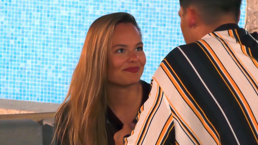 Verführerin Krisztina Dudás und Yasin Mohamed bei "Temptation Island"