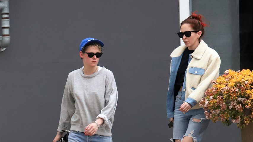 Kristen Stewart und Sara Dinkin im Februar 2019