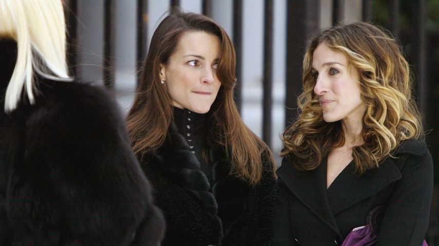 Kristin Davis und Sarah Jessica Parker beim Dreh von "Sex and the City" 2003 in New York