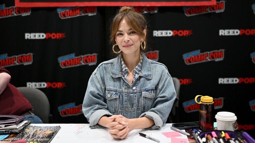 Kristin Kreuk bei der New York Comic Con 2026 im Javits Center in New York City