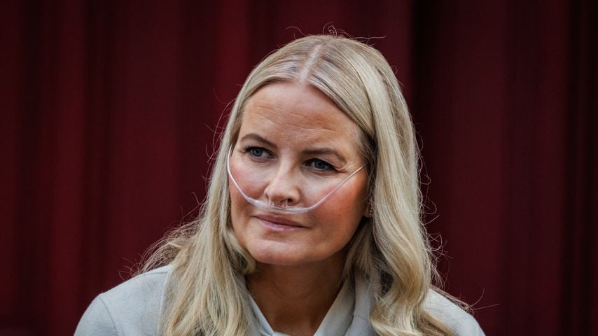 Zu schwach? Prinzessin Mette-Marit bricht Nationalfeier ab