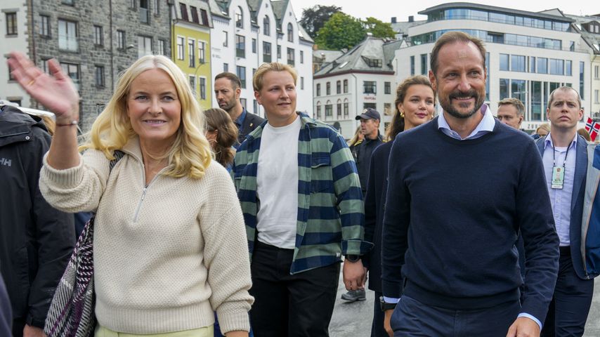 Kronprinzessin Mette-Marit, Prinz Sverre Magnus Amalie Giæver Macleod und Kronprinz Haakon