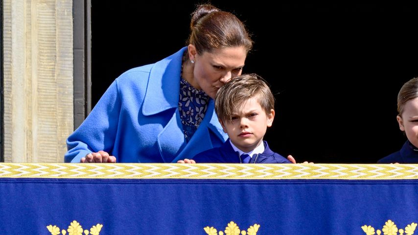 Kronprinzessin Victoria mit ihrem Sohn Prinz Oscar