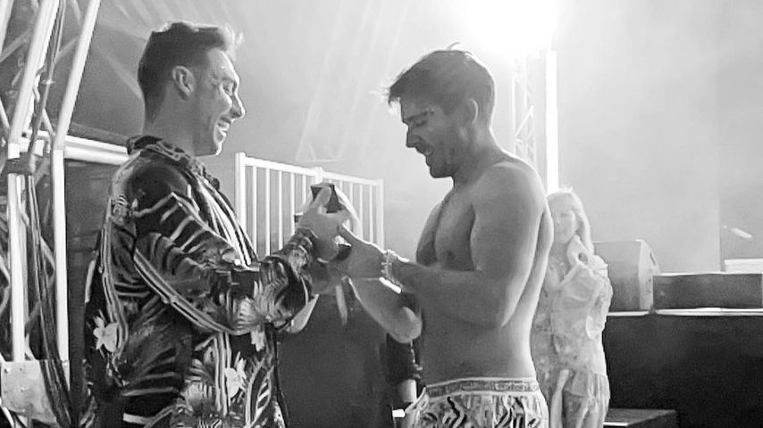 Kurt Roberts und Hugh Sheridan bei ihrem Heiratsantrag