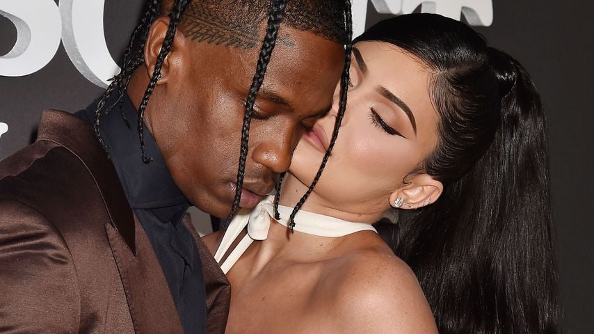 Süße Throwback-Pics: Sind Kylie und Travis wieder zusammen?