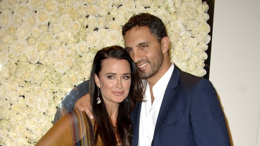 Beim QVC Red Carpet Style Event in Los Angeles: Kyle Richards mit Ehemann Mauricio Umansky