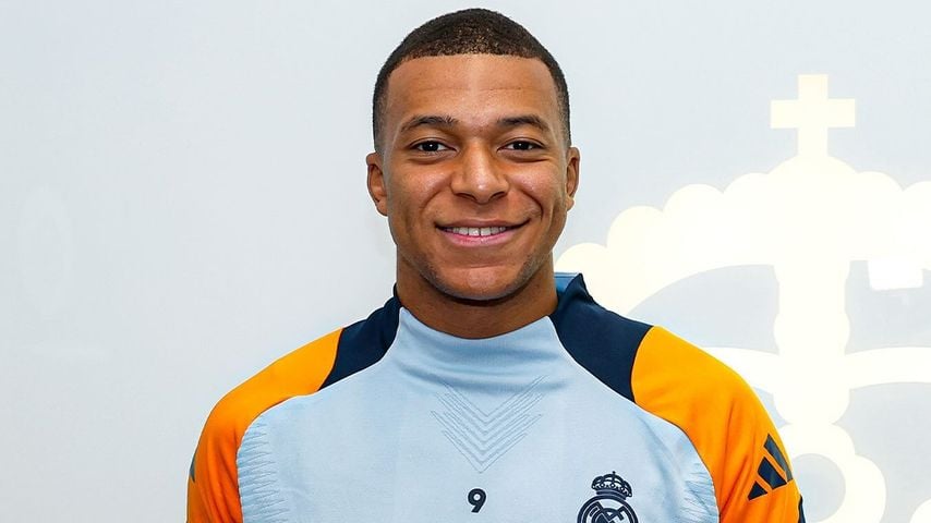 Fußballer Kylian Mbappé wird als "Spieler des Monats September" ausgezeichnet