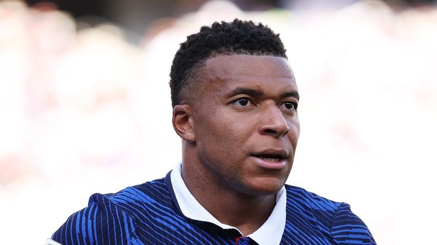 Nach Rassismus gegen Mbappé: Frankreich kündigt Anzeige an