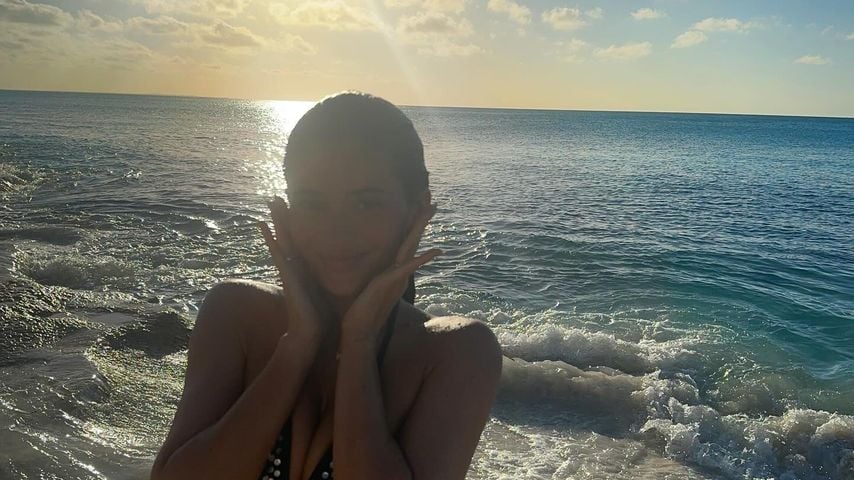 Kylie Jenner am Strand, April 2024