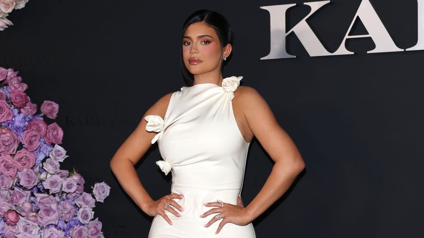 Erster Auftritt nach Babypause: Kylie Jenner im Latex-Look