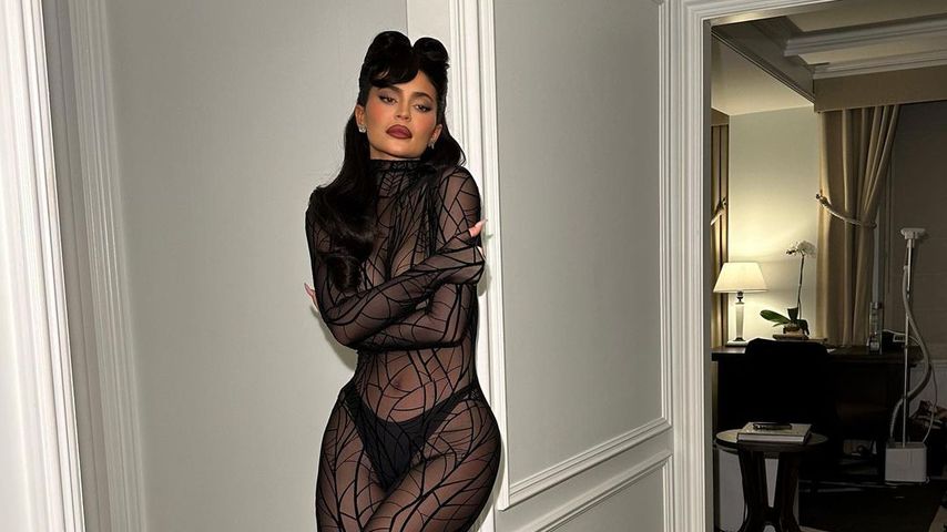 Kylie Jenner, Mugler-Kunstausstellung 2022