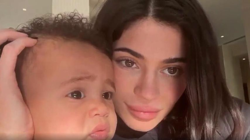 Kylie Jenner mit ihrem Sohn Aire