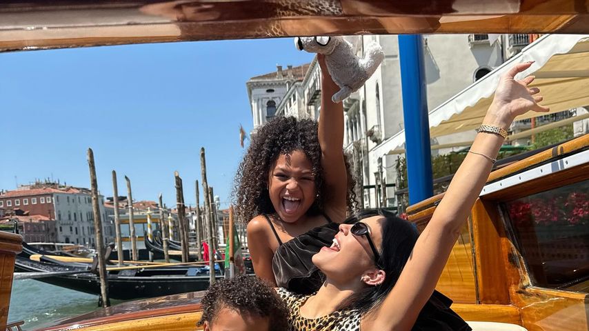Kylie Jenner mit ihren Kids Stormi und Aire in Venedig