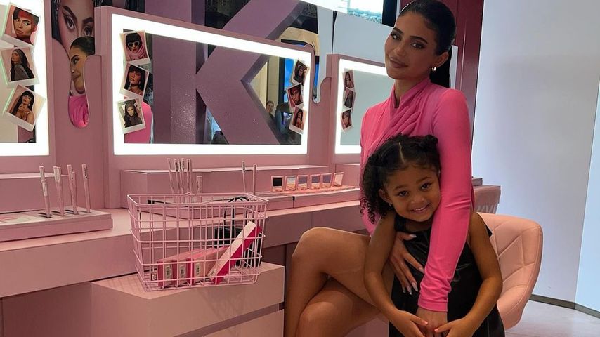 Kylie Jenner genießt mit Stormi entspannte Zeit in London