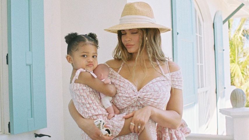 Kylie Jenner mit ihrer Tochter Stormi