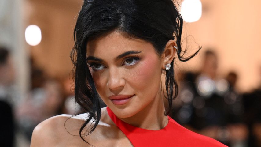 Ganzes Gesicht verändert? Kylie Jenner enthüllt Eingriffe