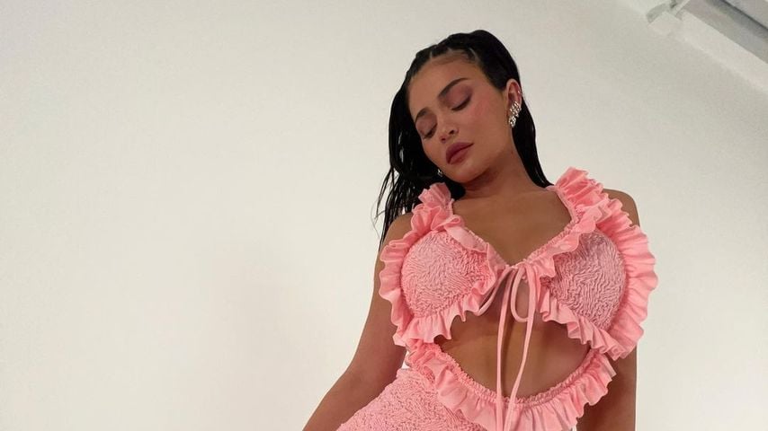 Kylie Jenner klärt das Namens-Debakel um ihren Sohn auf