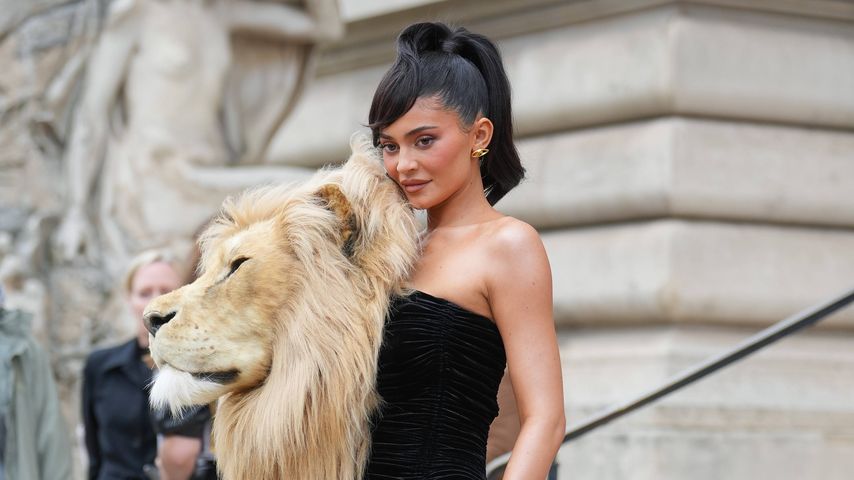 Kylie Jenner bei der Schiaparelli-Modenschau im Januar 2023 in Paris